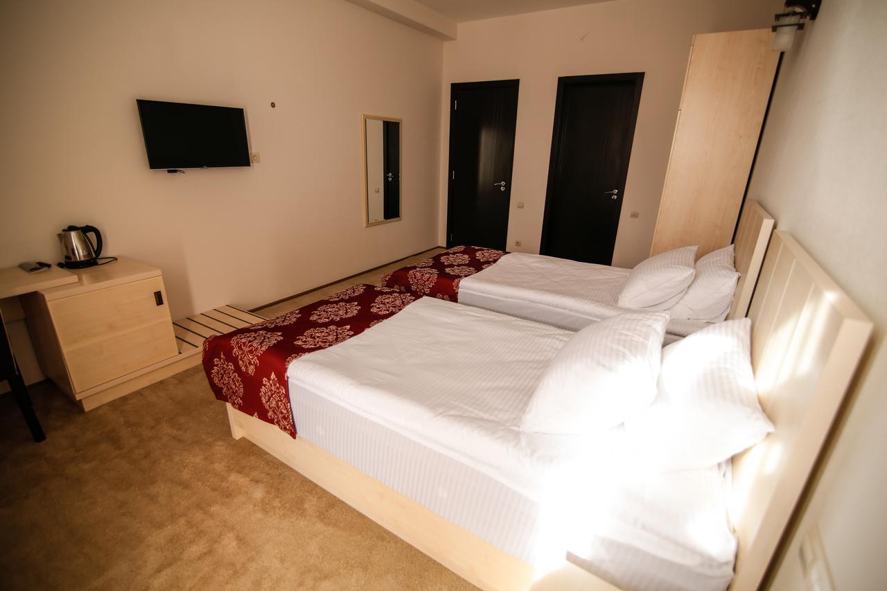 Hills Hotel 第比利斯 外观 照片