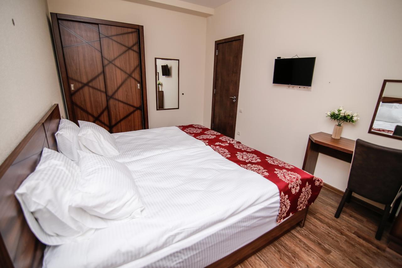 Hills Hotel 第比利斯 外观 照片