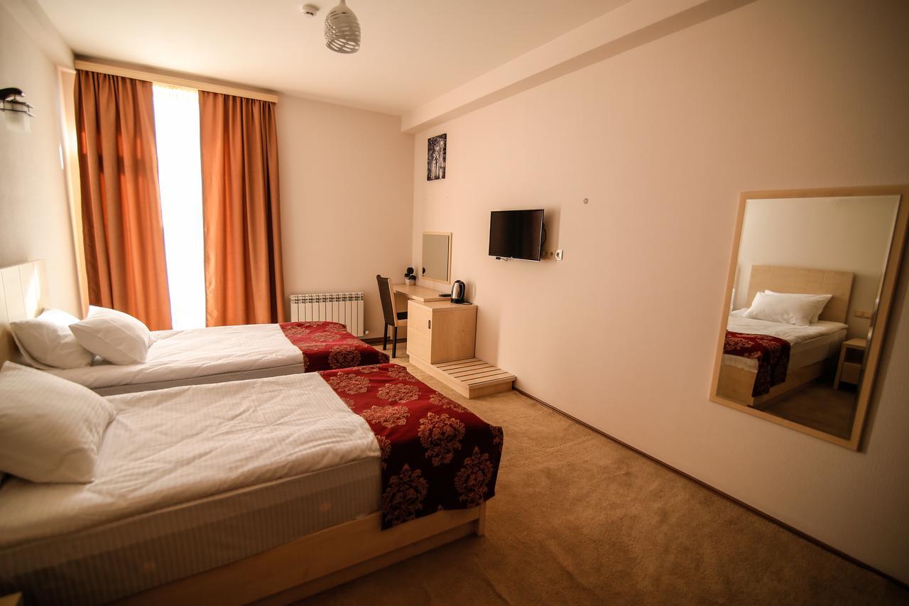 Hills Hotel 第比利斯 外观 照片