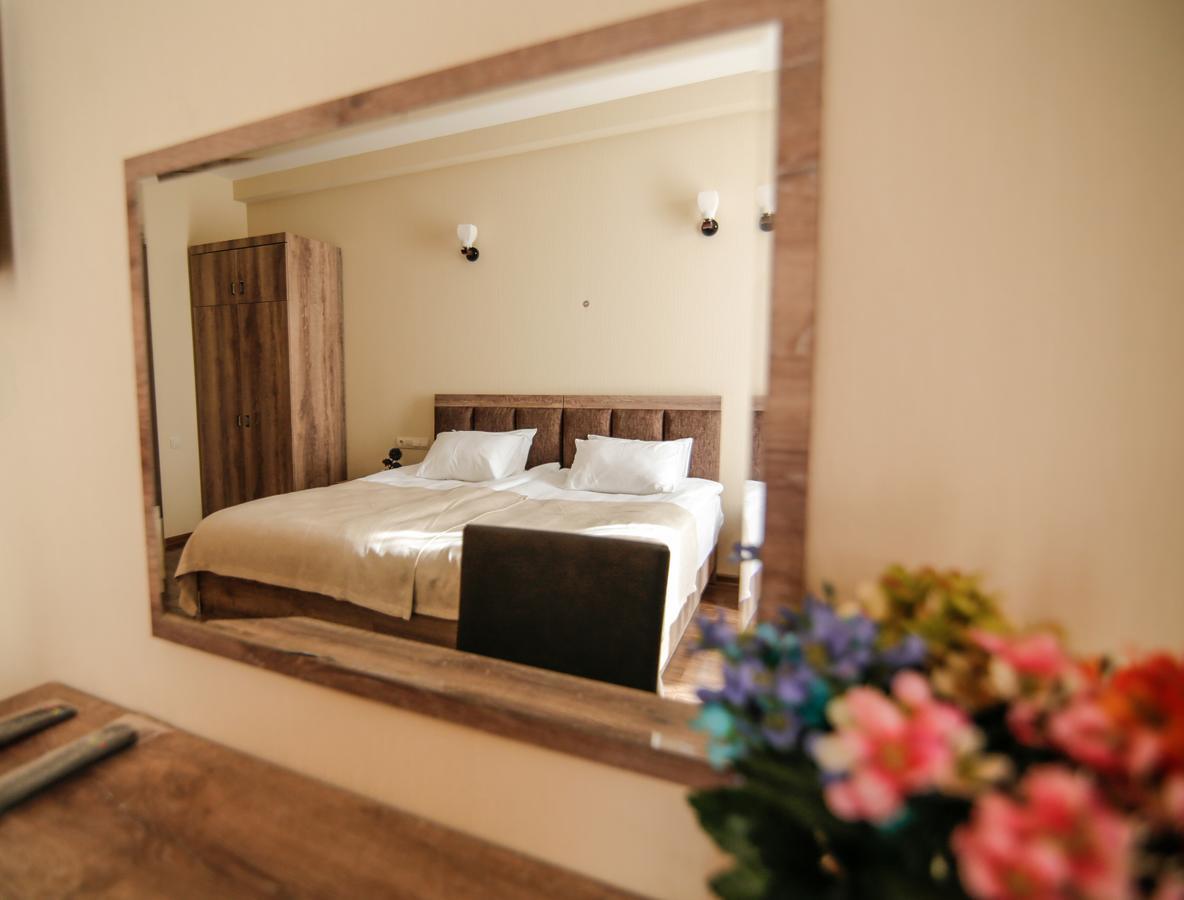 Hills Hotel 第比利斯 外观 照片